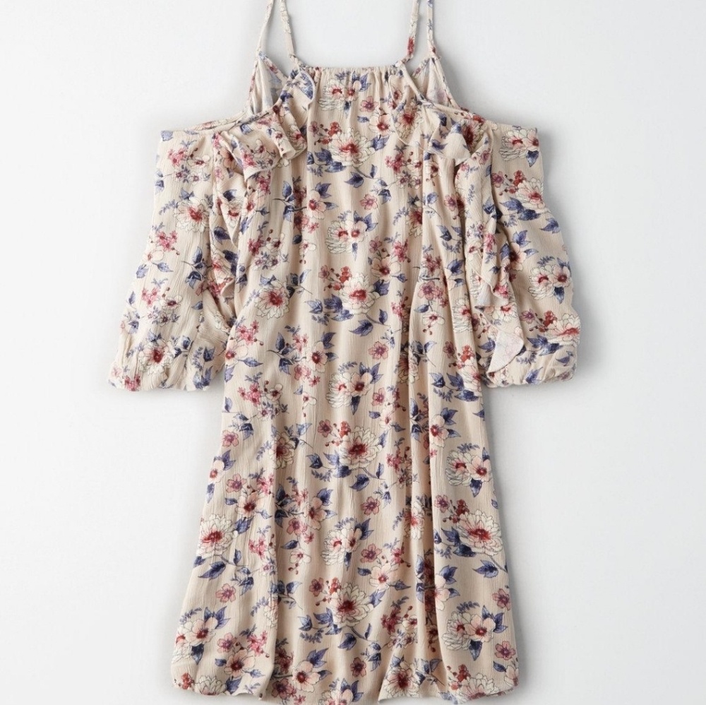 A&E Cold shoulder ruffle dress sz. S w/ belt